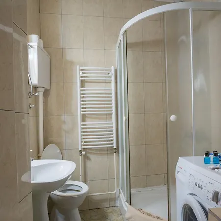 One Bedroom Terazije Square * Belgrado