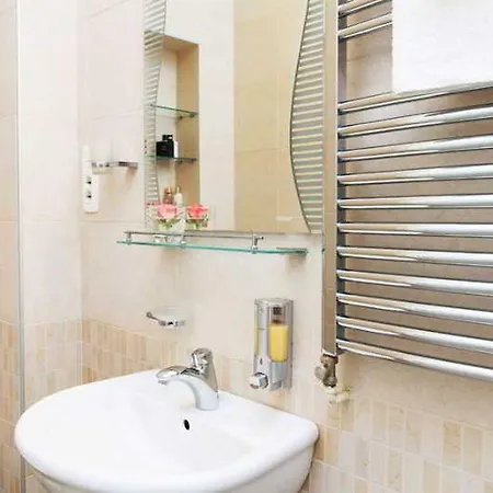 One Bedroom Terazije Square * Belgrado